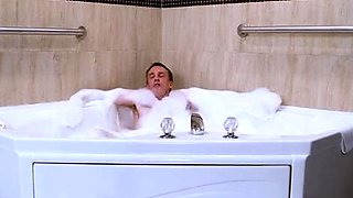 Amateur MILF in a threesome with double shot