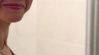 Take Shower with Me
