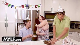 Emmy Demure In Curvy Step Mom Gets Her Massive Tits &amp; Plump Pussy Free Used By Step Son
