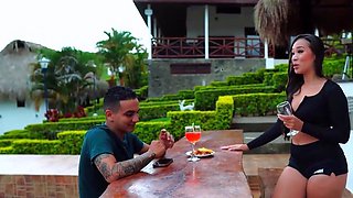 Colombian sweetheart Daniela Andrea rails spear on pool